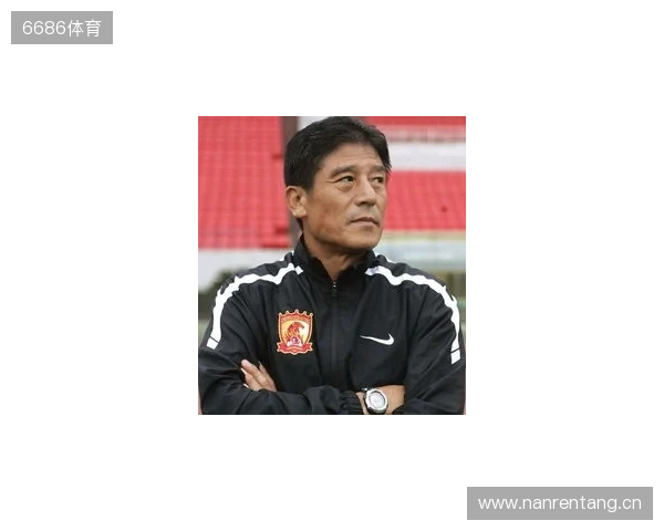 渝媒:李章洙在重庆被球迷请吃火锅,他直接吃的红锅微辣 渝媒:李章洙在重庆被球迷请吃火锅,他直接吃的红锅微辣